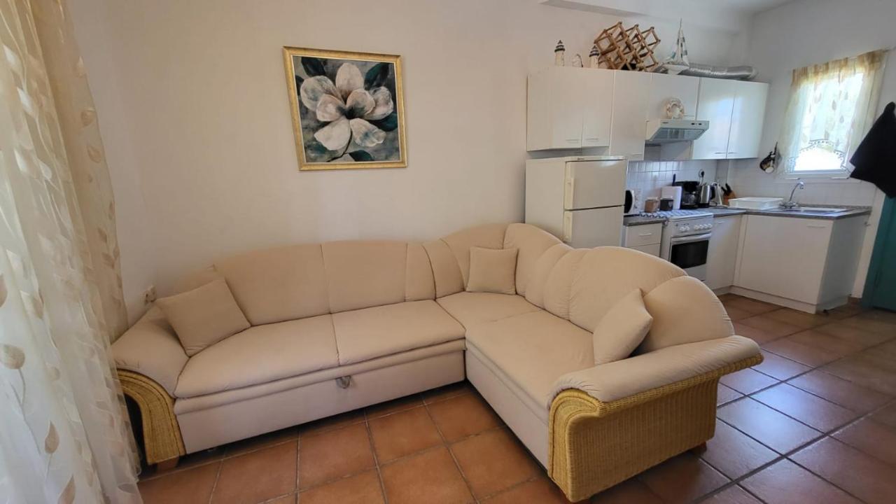 Mina House Siviri Villa ภายนอก รูปภาพ